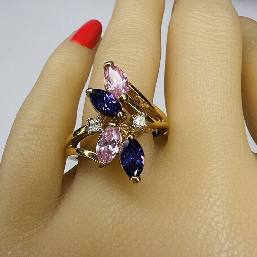 Vintage Ring Sz 9 Beautiful Pink Purple Clear Crystal Floral Gold Plate 4167